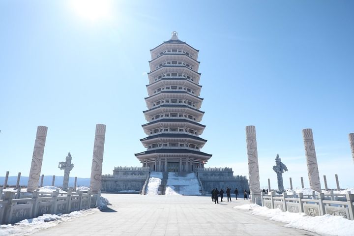 河——新华社记者黑龙江边境纪行不朽情缘版北方有嘉城临江枕界(图2)